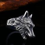 Bague Acier Tête De Loup: Joaillerie Homme Unique