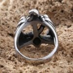 Bague Ancienne Avec Ancre Marine: Affirmez Votre Style!