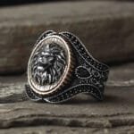 Bague Ancienne Lion: Affichez Votre Puissance