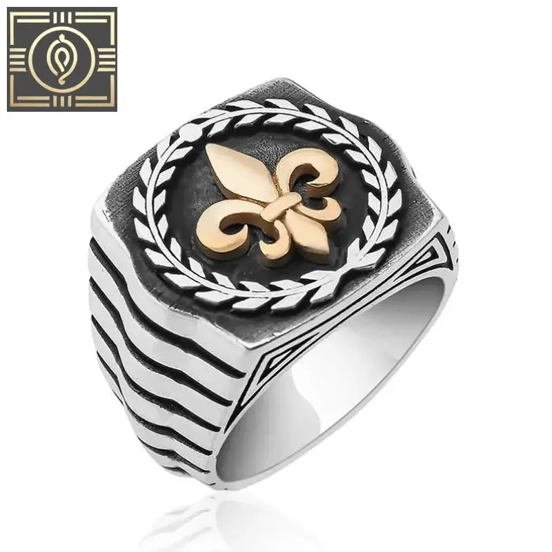 Bague Anneau Royale Ornée De Lys Homme - 68.77 Mm