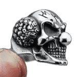 bague biker clown audace et individualite roas200 824 1