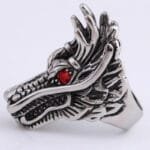 Bague Chevalière Dragon En Acier Inoxydable Un Bijou Original