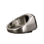 bague chevaliere en argent avec pierre carre donyx roas400 351 1