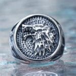 Bague Chevalière Homme Motard Avec Face Ronde Loup