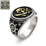 Bague Chevalière Homme Tête De Mort Pirate Bijou Gothique En Acier Inoxydable - 54 Mm / Or