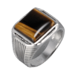 bague chevaliere tigre carree puissance et luxe vintage roas300 404 1