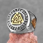 Bague Chevalière Viking: Illuminez Votre Style Nordique