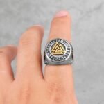 bague chevaliere viking illuminez votre style nordique roas300 659 1