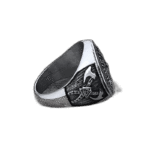 bague chevaliere viking le bijou indispensable pour un style nordique authentique 192 1