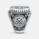 bague chevaliere viking puissante signification et style unique roas200 843 1 1