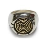 bague en acier inoxydable avec gravure de labyrinthe grec roas250 262 2