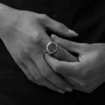 bague en acier inoxydable avec gravure de labyrinthe grec roas250 828 2