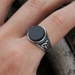 bague noeud celtique symbole de qualite et dhistoire roas200 996 1