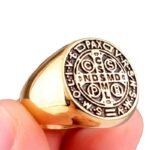 bague saint benoit en acier inoxydable valeurs religieuses or roas200 759 1