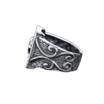 chevaliere argent homme carte poker impressionnez avec style unique redimensionnable 926 1